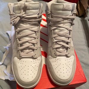 Nike Dunk Vast Grey